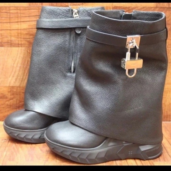 Givenchy Black Shark Lock Biker Boots - Picture 3 of 12